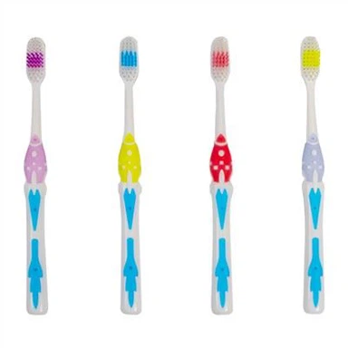 Spazzolino ultra morbido con igiene orale profonda